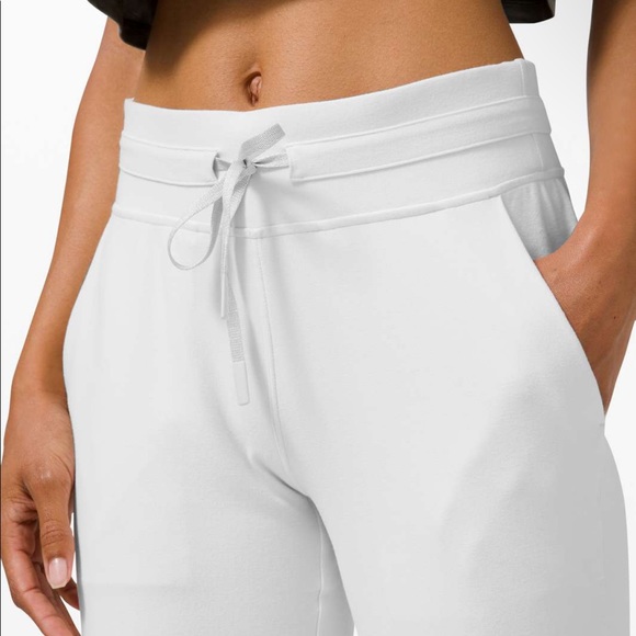 Lululemon Ready to Rulu Crop - Picture 3 of 7